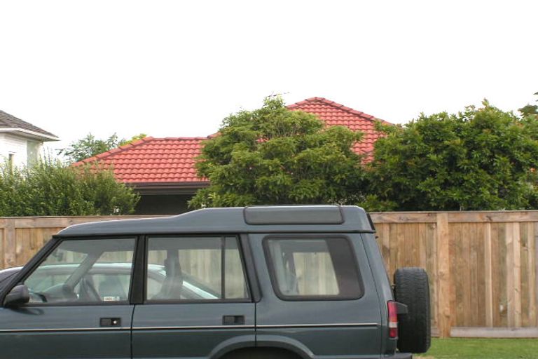 Photo of property in 1/52 Jutland Road, Hauraki, Auckland, 0622