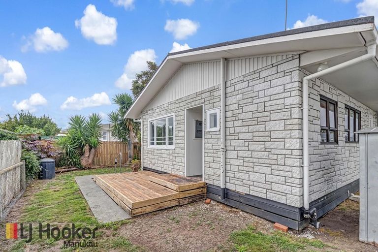 Photo of property in 1a Cooper Place, Papakura, 2110