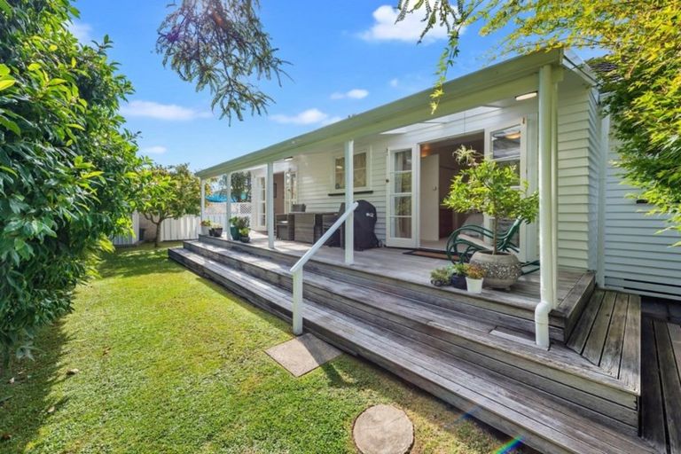 Photo of property in 9 Minchin Crescent, St Andrews, Hamilton, 3200