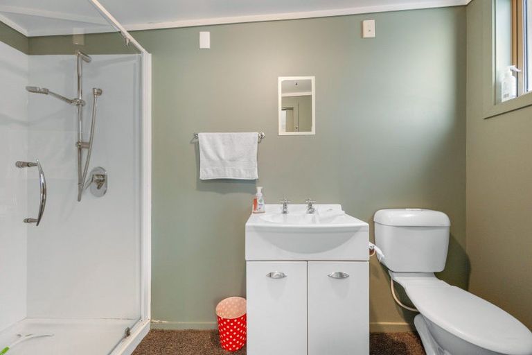 Photo of property in 3 Campbell Street, Alexandra, 9320