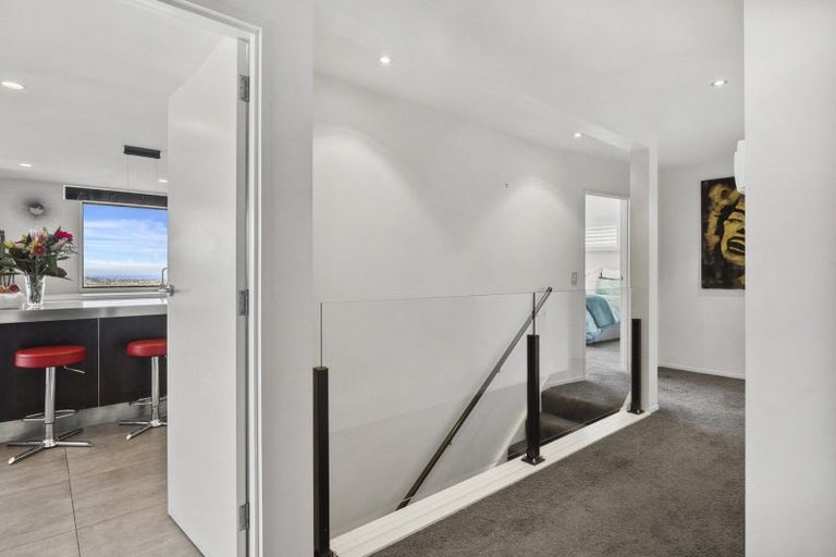 Photo of property in 10 Garfield Avenue, Roslyn, Dunedin, 9010