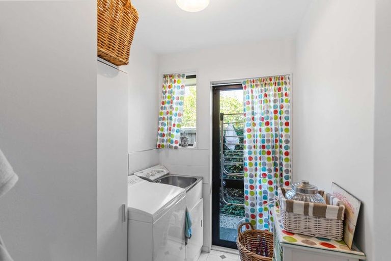 Photo of property in 7b Thistledown Place, Woolston, Christchurch, 8062