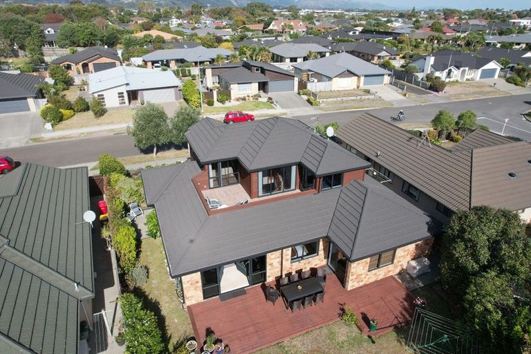 Photo of property in 93 Regent Drive, Paraparaumu Beach, Paraparaumu, 5032