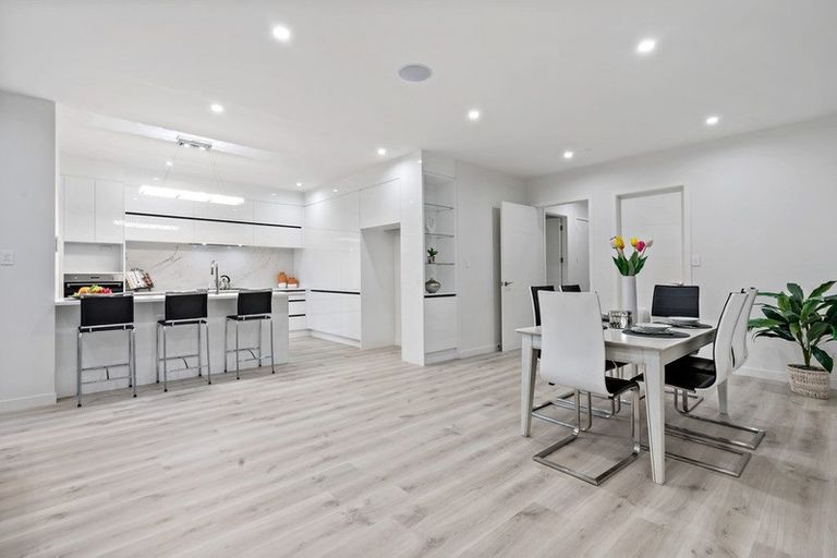 Photo of property in 8 Exmoor Road, Karaka, Papakura, 2113