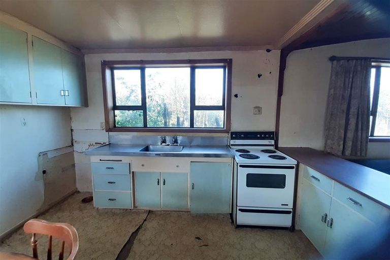 Photo of property in 8 Mary Street, Balfour, 9779