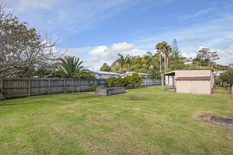 Photo of property in 40 Shoebridge Crescent, Ngunguru, Whangarei, 0173