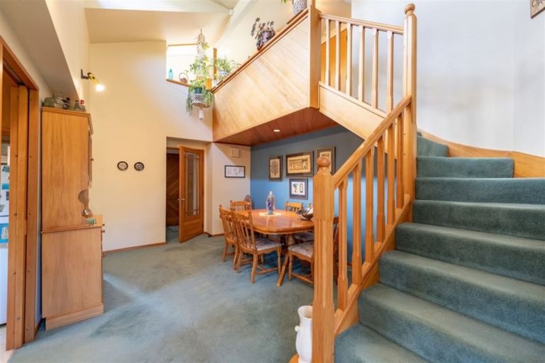 Photo of property in 6 Miro Street, Woburn, Lower Hutt, 5010