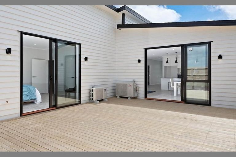 Photo of property in 5 Verdot Close, Kumeu, 0810