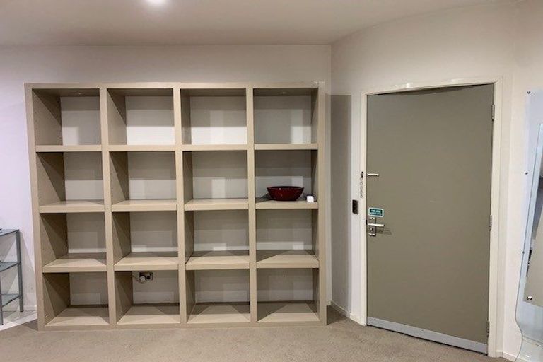 Photo of property in The Quay, 1/332b1 Lambton Quay, Wellington Central, Wellington, 6011