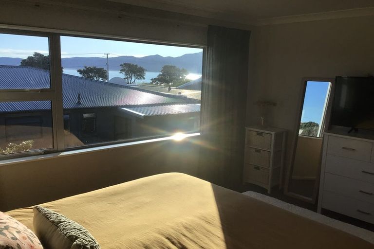 Photo of property in 1 Tahi Road, Paraparaumu Beach, Paraparaumu, 5032