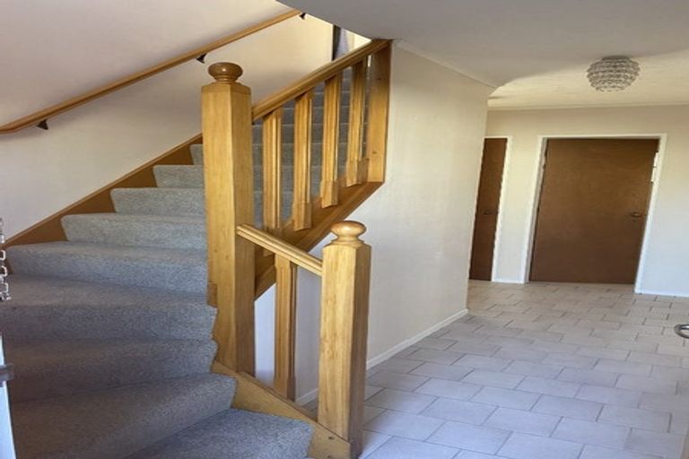 Photo of property in 85b Oxford Street, Tawa, Wellington, 5028