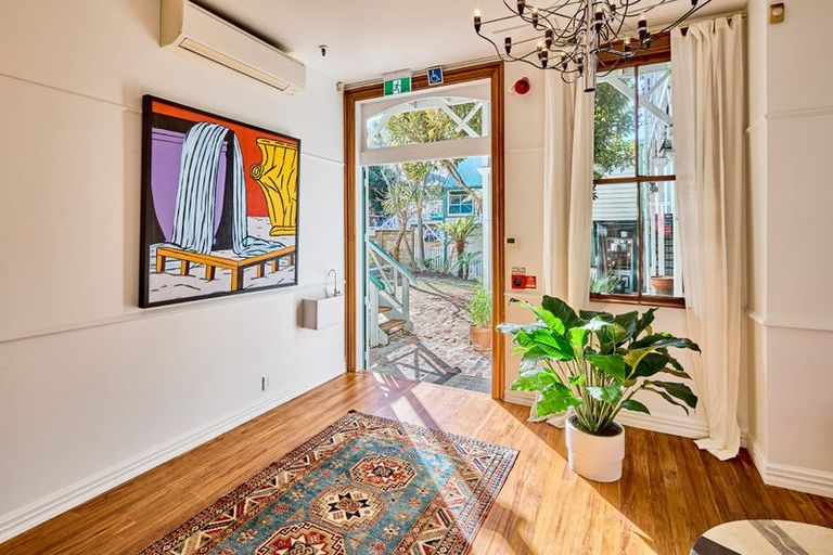 Photo of property in 230 Tinakori Road, Thorndon, Wellington, 6011