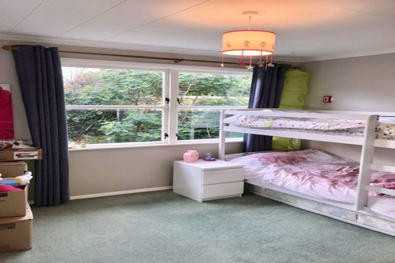 Photo of property in 13 Vaucluse Avenue, Paraparaumu Beach, Paraparaumu, 5032