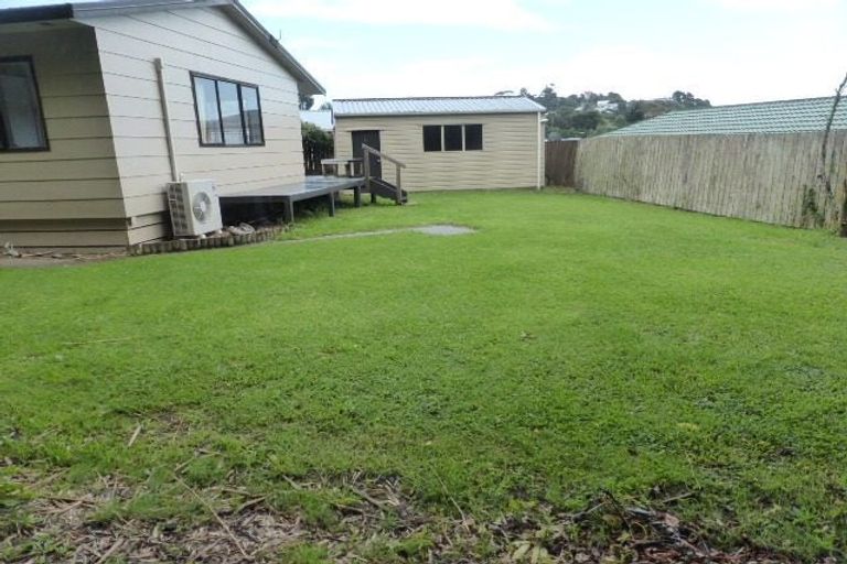 Photo of property in 28 Hookway Grove, Paraparaumu, 5032