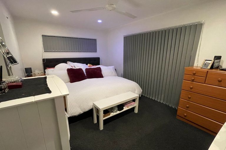 Photo of property in 219 Mahia Road, Wattle Downs, Auckland, 2103