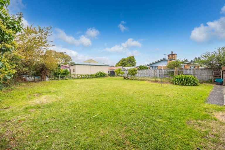 Photo of property in 16 Leeds Street, Silverdale, Hamilton, 3216