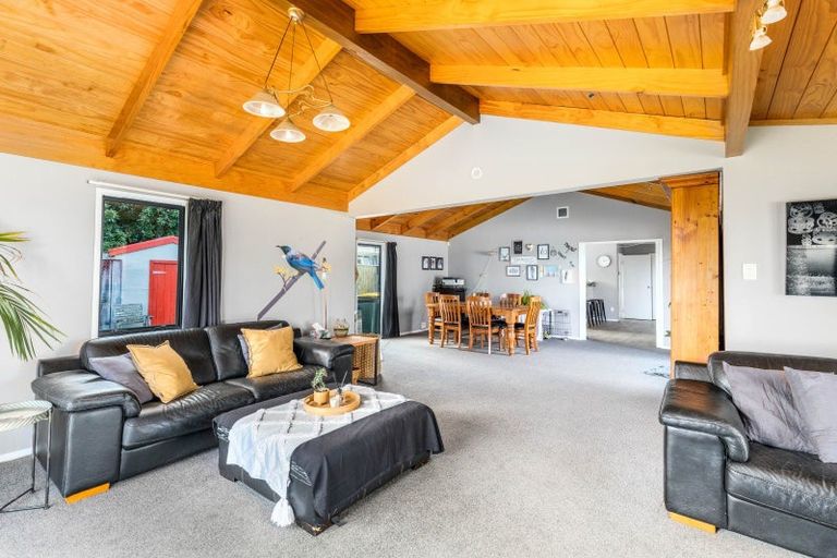 Photo of property in 68 Brois Street, Frankleigh Park, New Plymouth, 4310