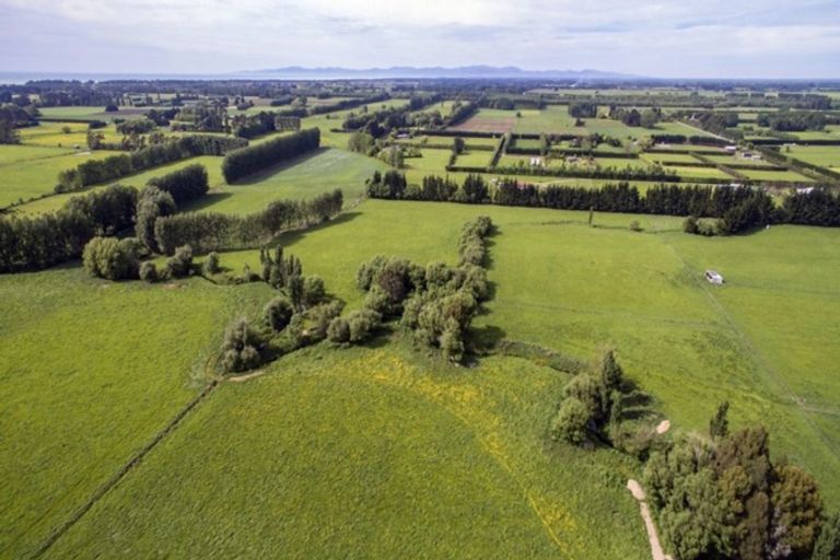 Photo of property in 162 Toppings Road, Sefton, Rangiora, 7477