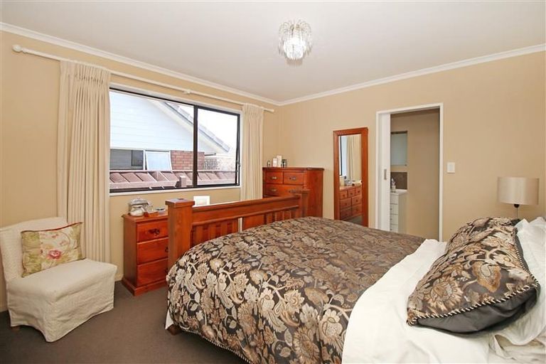 Photo of property in 23 Norfolk Crescent, Feilding, 4702