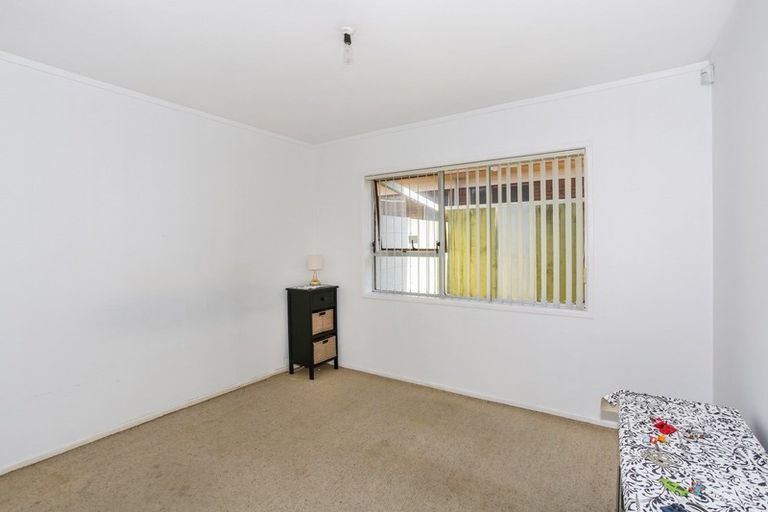 Photo of property in 42a Trentham Road, Papakura, 2110
