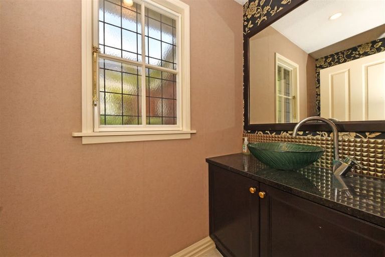 Photo of property in 5 Golden Elm Lane, Upper Riccarton, Christchurch, 8041