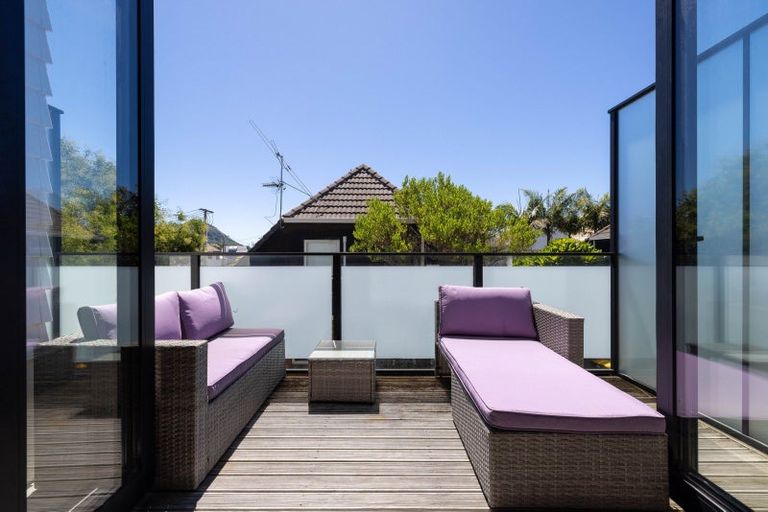 Photo of property in 2/33 Miro Street, Mount Maunganui, 3116