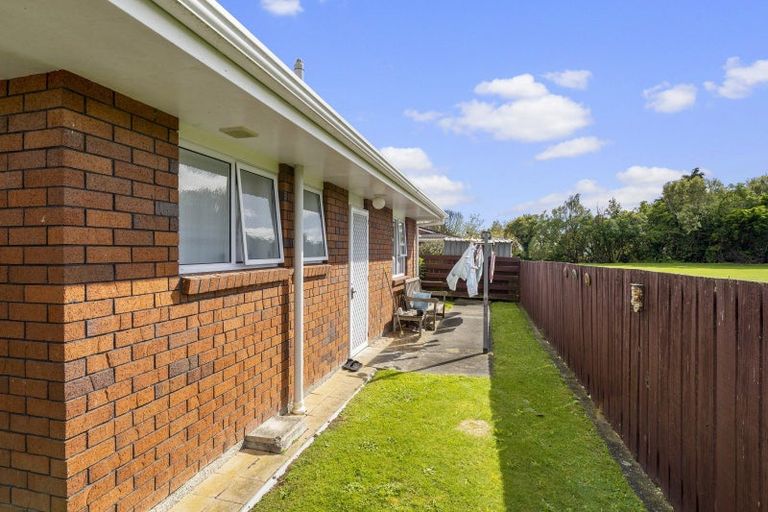 Photo of property in 8b Alexander Place, Otaki, 5512