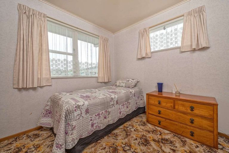 Photo of property in 57 Smiths Avenue, Papakura, 2110