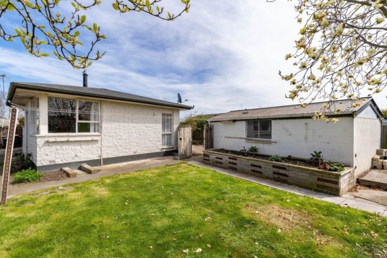 Photo of property in 7 Guernsey Street, Aranui, Christchurch, 8061
