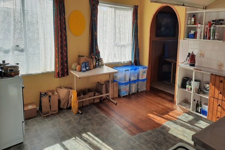 Photo of property in 34 Balmoral Street, Levin, 5510