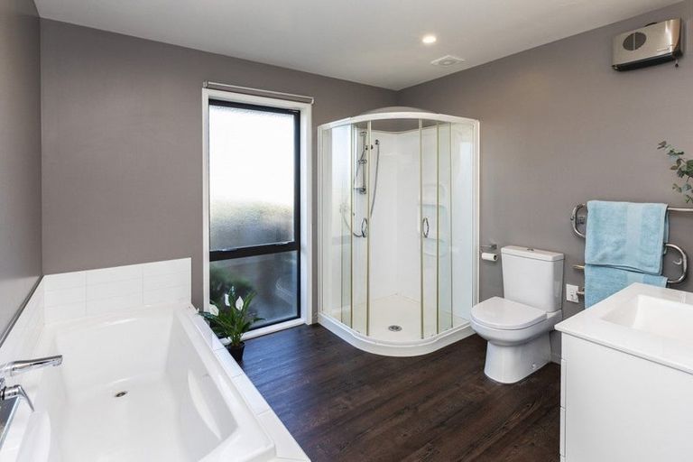 Photo of property in 23 Raranga Street, Marshland, Christchurch, 8083