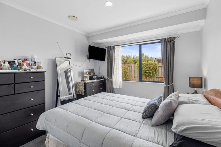 Photo of property in 37 Beachlands Place, Papamoa Beach, Papamoa, 3118