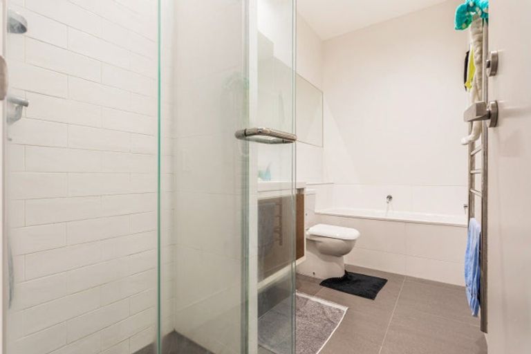 Photo of property in 107 Buckley Avenue, Hobsonville, Auckland, 0616