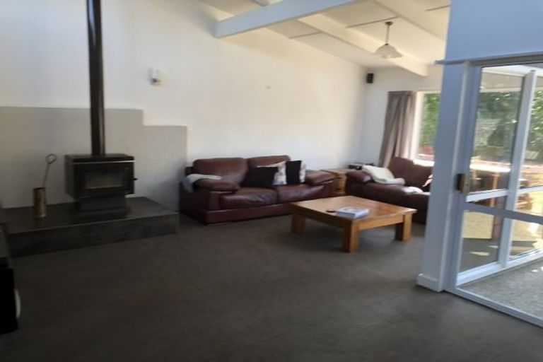 Photo of property in 3 Woodstock Place, Hokowhitu, Palmerston North, 4410