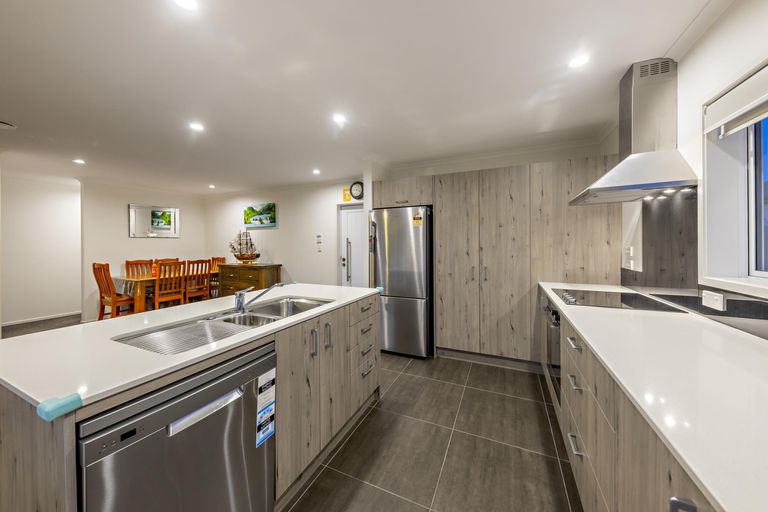 Photo of property in 80a Seddon Street, Pukekohe, 2120