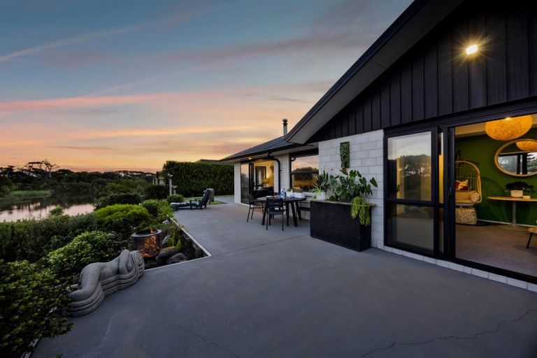 Photo of property in 6 Aytoun Street, Opunake, 4616