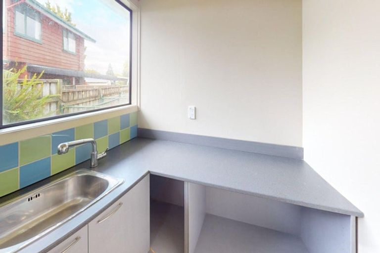 Photo of property in 16 Dittmer Drive, Awapuni, Palmerston North, 4412