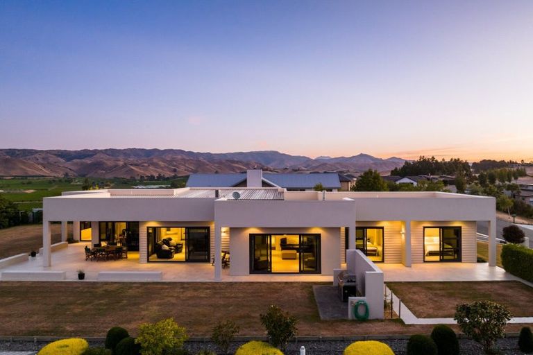 Photo of property in 121 Marlborough Ridge Drive, Fairhall, Blenheim, 7272