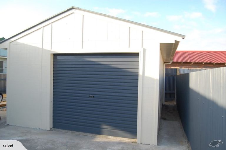 Photo of property in 221 The Esplanade, Petone, Lower Hutt, 5012