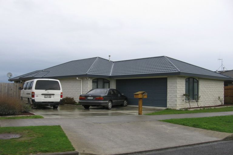Photo of property in 77 Parnell Heights, Kelvin Grove, Palmerston North, 4414
