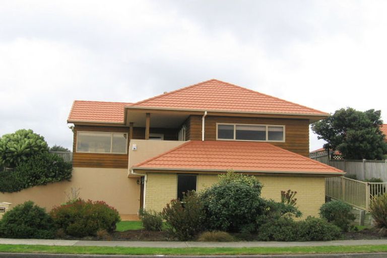 Photo of property in 20 Kotuku Drive, Paraparaumu Beach, Paraparaumu, 5032
