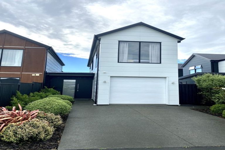 Photo of property in 16 Packard Crescent, Halswell, Christchurch, 8025