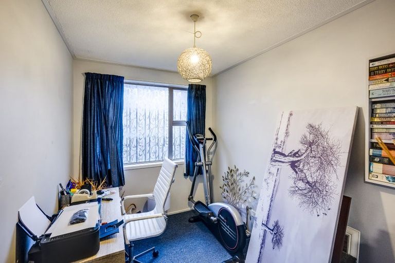 Photo of property in 15 Rata Street, Taradale, Napier, 4112