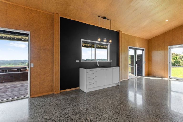 Photo of property in 97 Palmer Road, Waipu, 0582