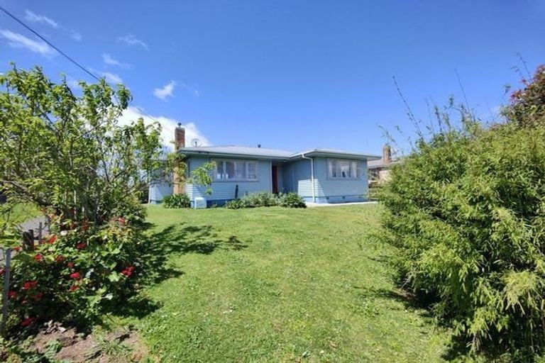 Photo of property in 55 Mount View Road, Melville, Hamilton, 3206