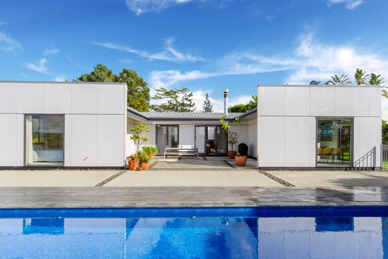 Photo of property in 200 Waiteitei Road, Wellsford, 0974