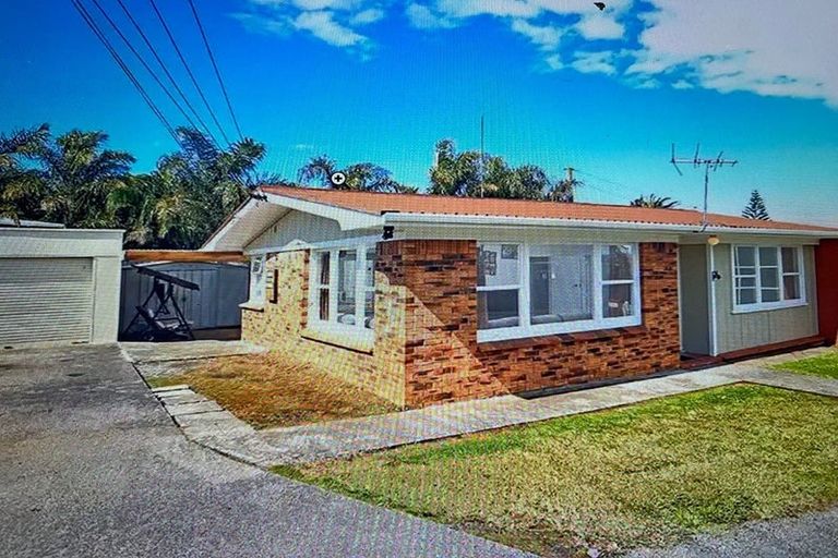 Photo of property in 3/78 Great South Road, Manurewa, Auckland, 2102