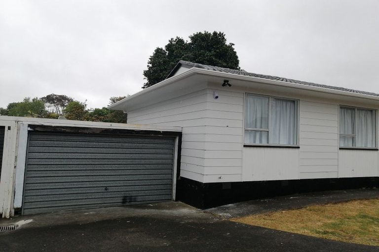 Photo of property in 2/7 Ririno Place, Manurewa, Auckland, 2102