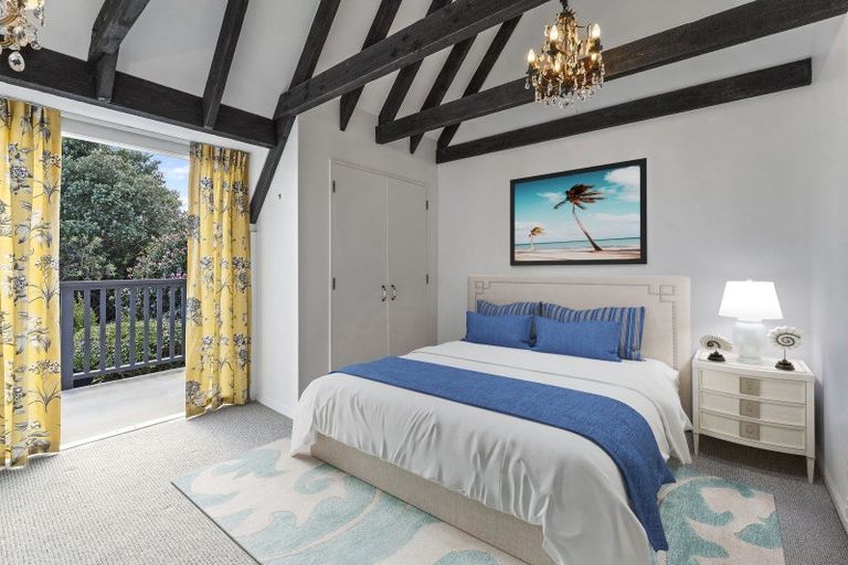 Photo of property in 52 Manly Street, Paraparaumu Beach, Paraparaumu, 5032