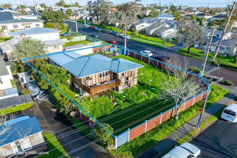 Photo of property in 17 Preston Avenue, Belmont, Auckland, 0622